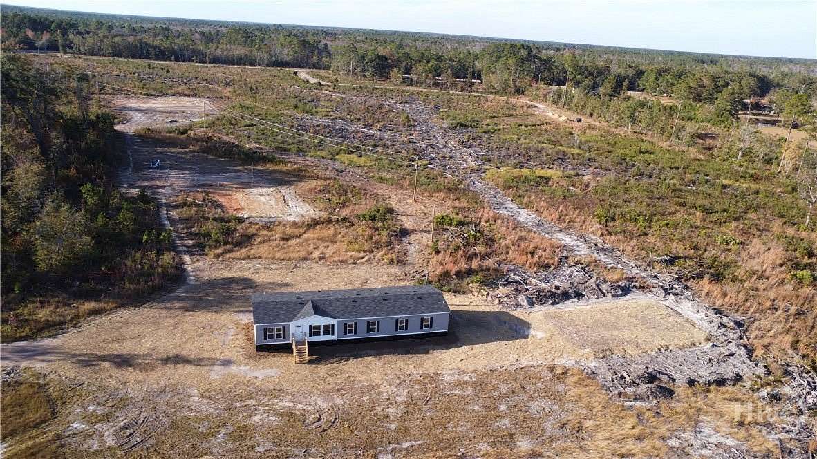 2.66 Acres of Residential Land with Home for Sale in Hinesville, Georgia