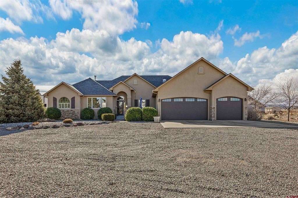 2.4 Acres of Land with Home for Sale in Olathe, Colorado