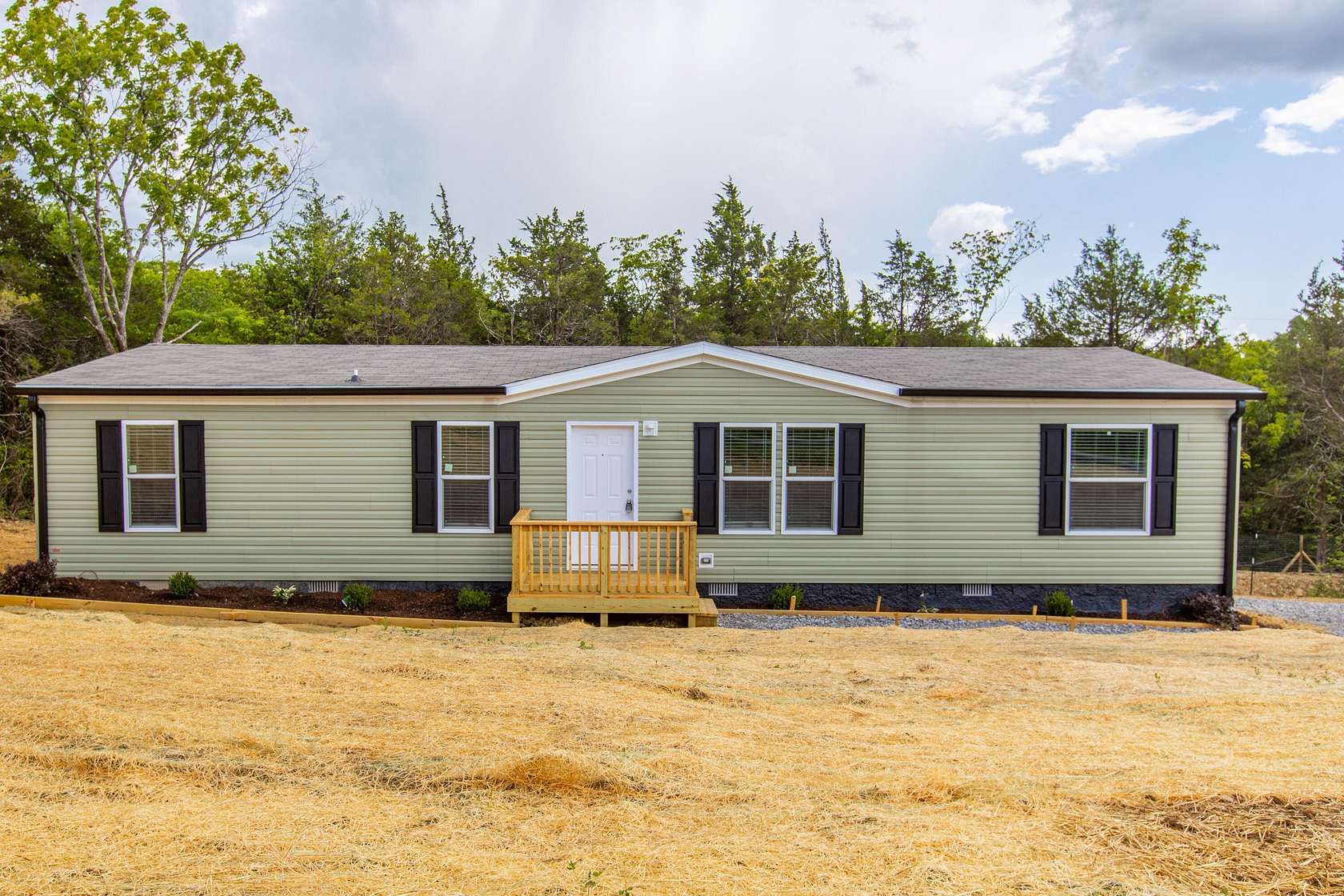 10.4 Acres of Land with Home for Sale in Harrodsburg, Kentucky