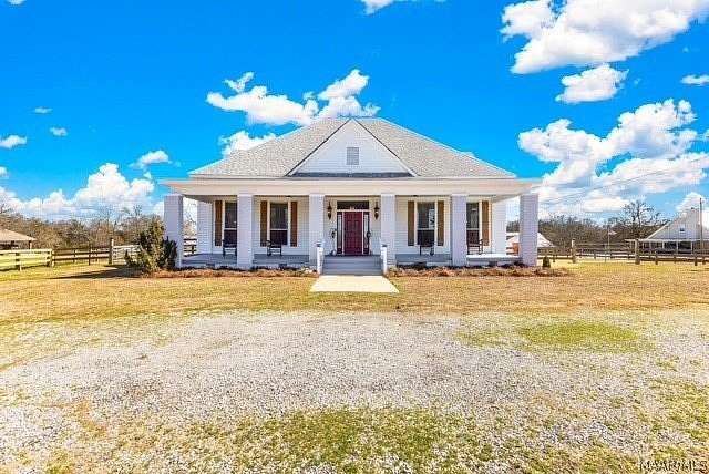 2 Acres of Residential Land with Home for Sale in Montgomery, Alabama