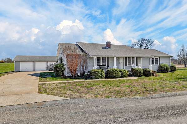 2 Acres of Land with Home for Sale in Taft, Tennessee