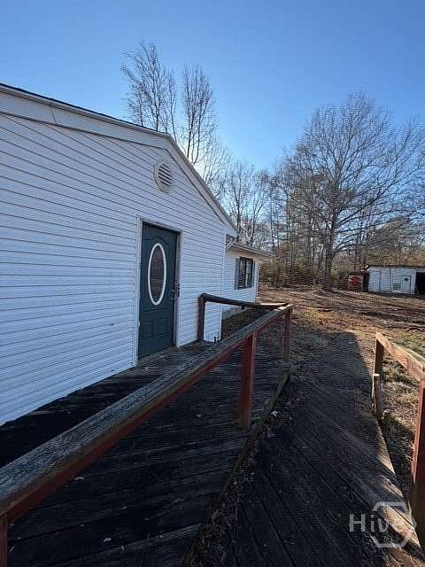 6.85 Acres of Residential Land with Home for Sale in Martin, Georgia