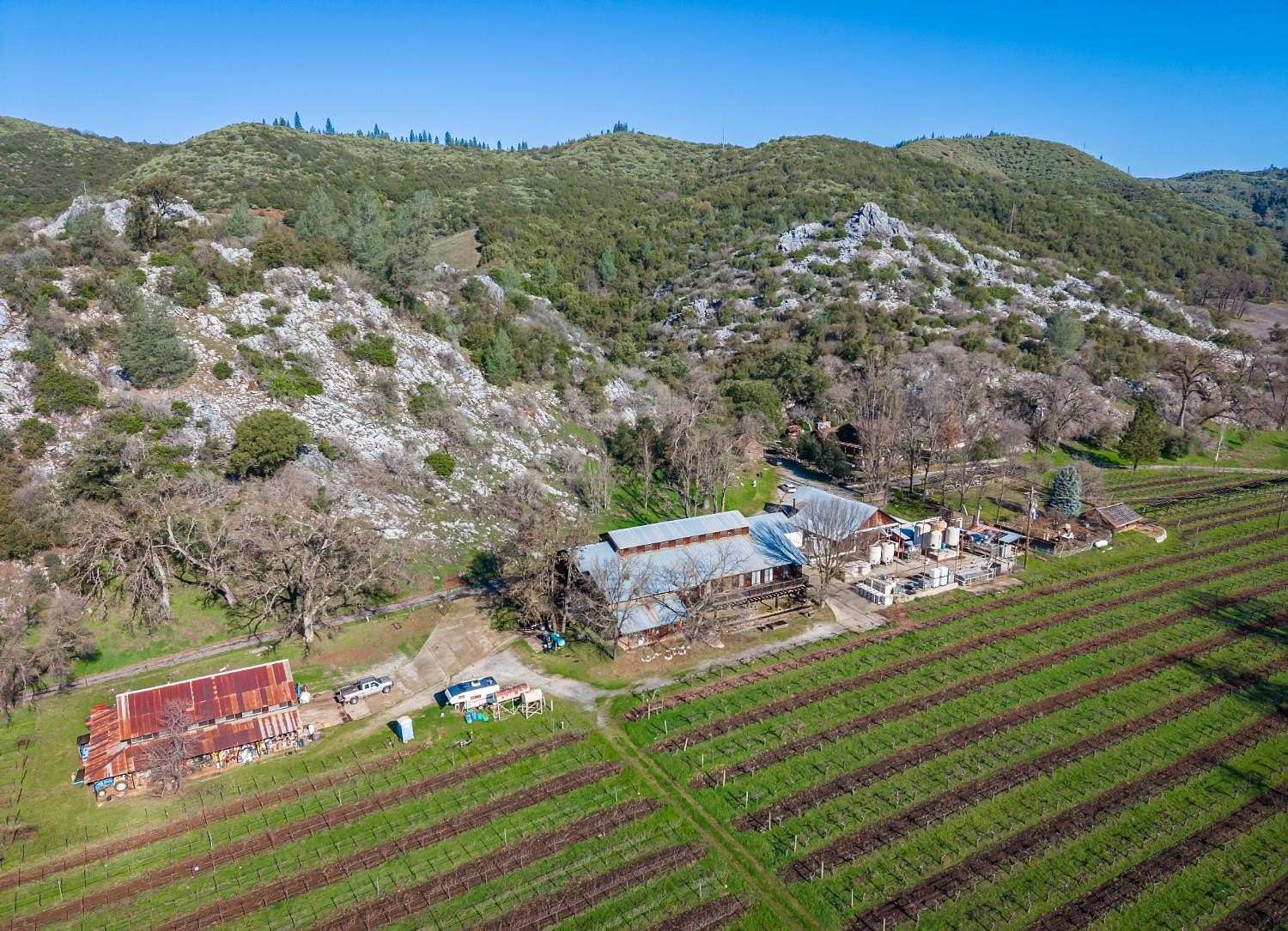 330 Acres of Agricultural Land with Home for Sale in Murphys, California