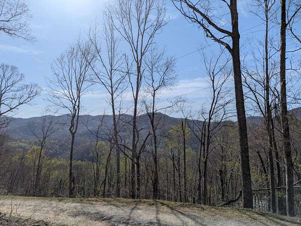 3.54 Acres of Residential Land for Sale in Cullowhee, North Carolina