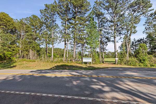 10 Acres of Residential Land for Sale in Appling, Georgia