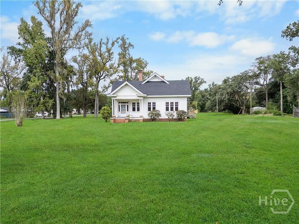 1.7 Acres of Improved Mixed-Use Land for Sale in Richmond Hill, Georgia