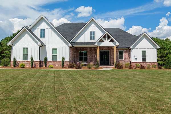 4.89 Acres of Land with Home for Sale in Appling, Georgia