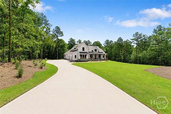 8 Acres of Land with Home for Sale in Commerce, Georgia