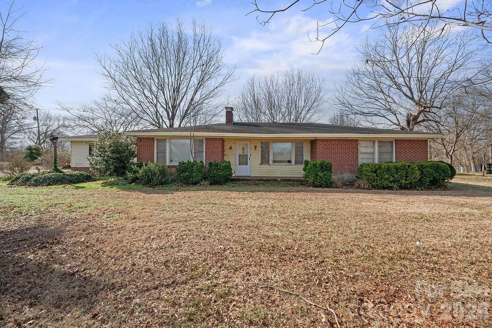 1.59 Acres of Residential Land with Home for Sale in Crouse, North Carolina