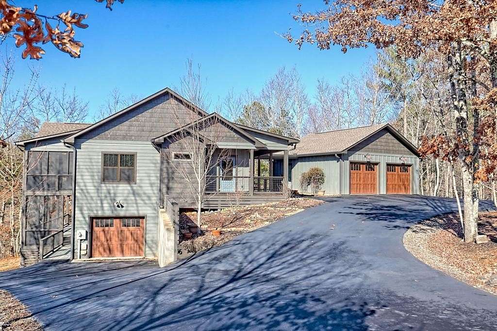 2.67 Acres of Residential Land with Home for Sale in Blairsville, Georgia