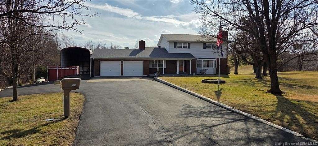 6.5 Acres of Residential Land with Home for Sale in New Albany, Indiana