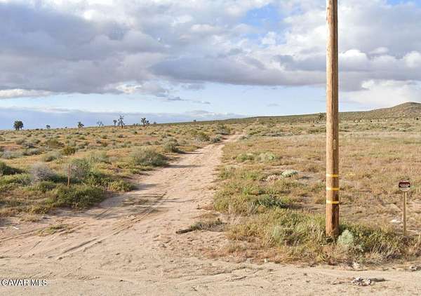 Residential Land for Sale in Lancaster, California