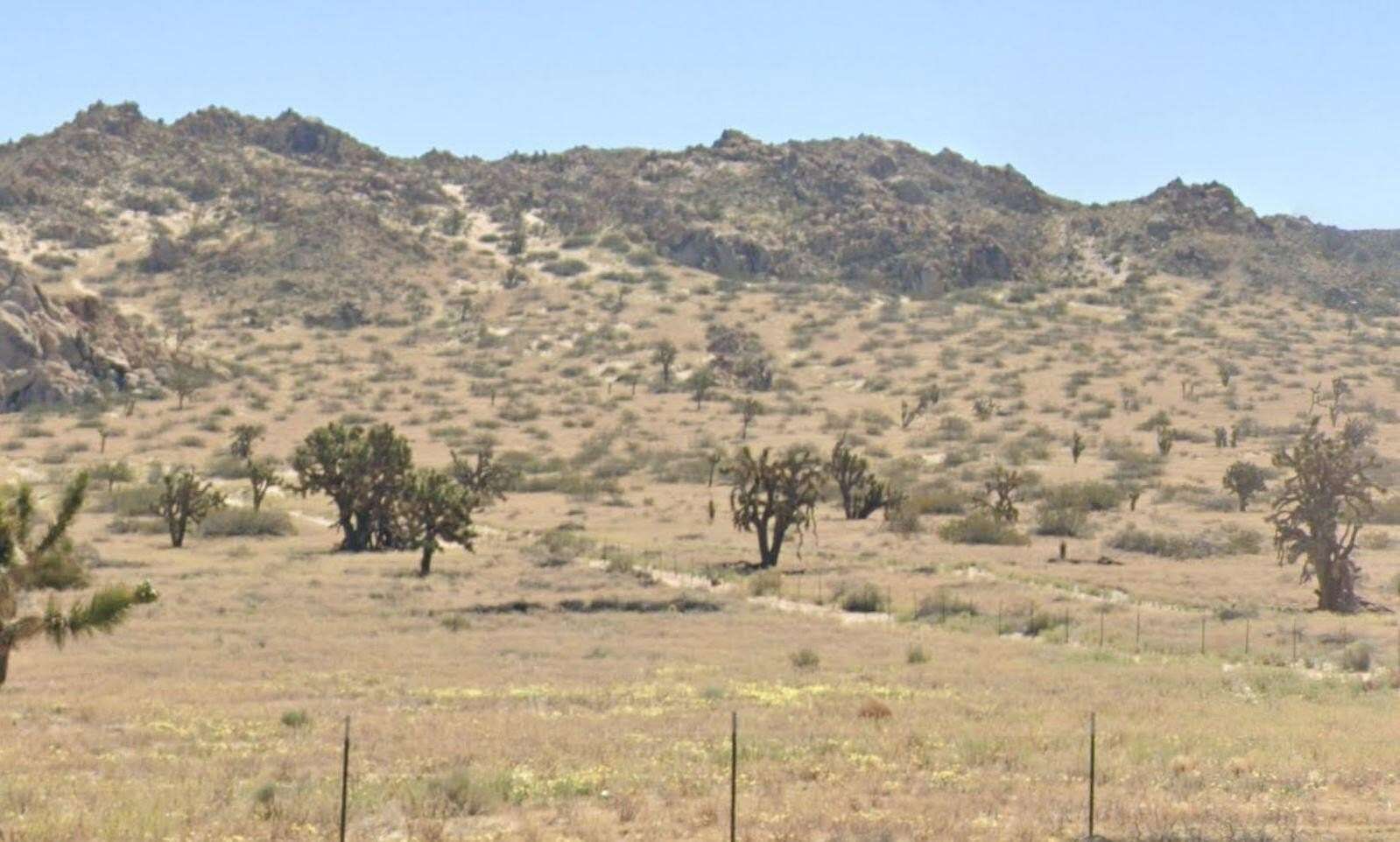 2.52 Acres of Residential Land for Sale in Lancaster, California