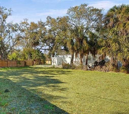 0.11 Acres of Residential Land for Sale in Sarasota, Florida