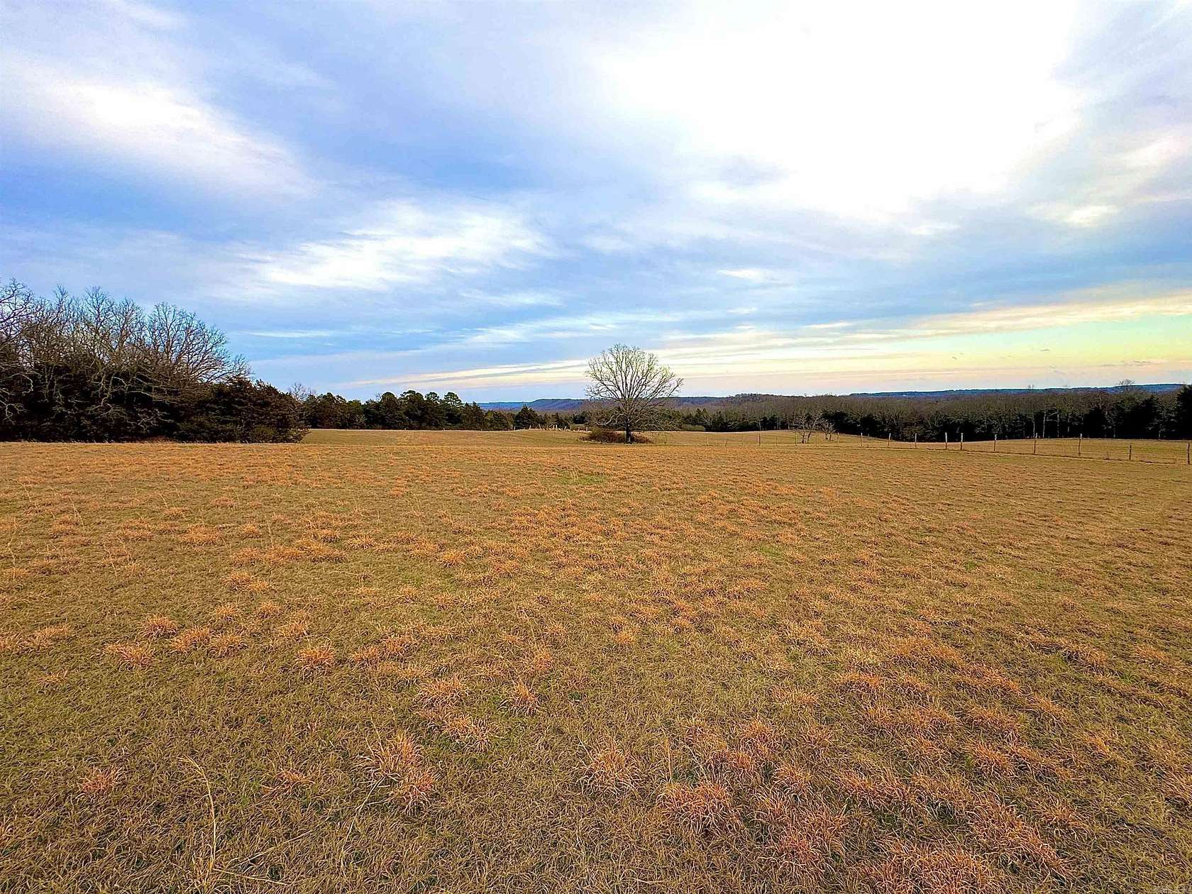 5 Acres of Residential Land for Sale in Greenbrier, Arkansas