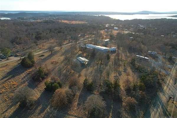 2 Acres of Residential Land for Sale in Porum, Oklahoma