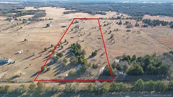 9.39 Acres of Residential Land for Sale in Calera, Oklahoma