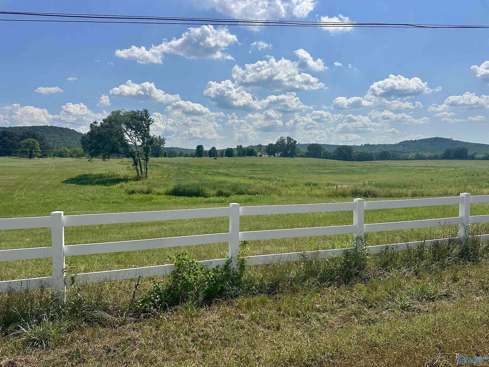 3.62 Acres of Land for Sale in Tuscumbia, Alabama