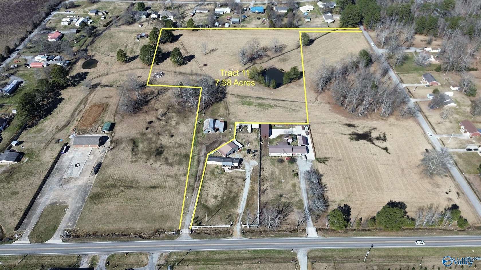 7.58 Acres of Residential Land for Sale in Elkmont, Alabama