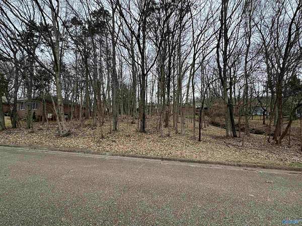 0.39 Acres of Land for Sale in Huntsville, Alabama