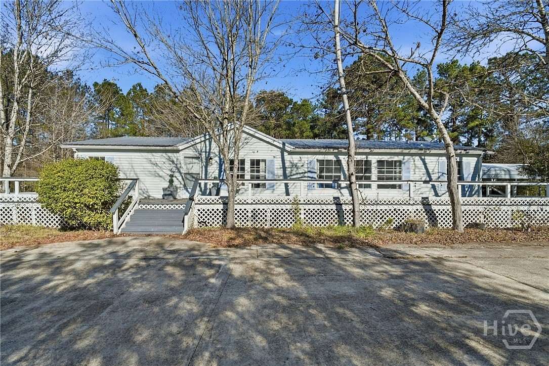 3 Acres of Residential Land with Home for Sale in Townsend, Georgia