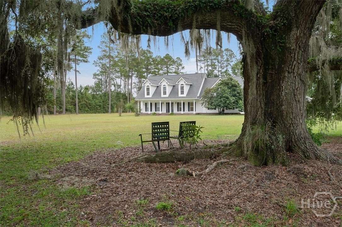 9 Acres of Land with Home for Sale in Riceboro, Georgia