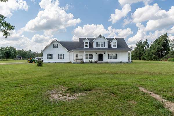40 Acres of Recreational Land with Home for Sale in Louisville, Georgia