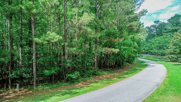 1 Acre of Land for Sale in McCormick, South Carolina