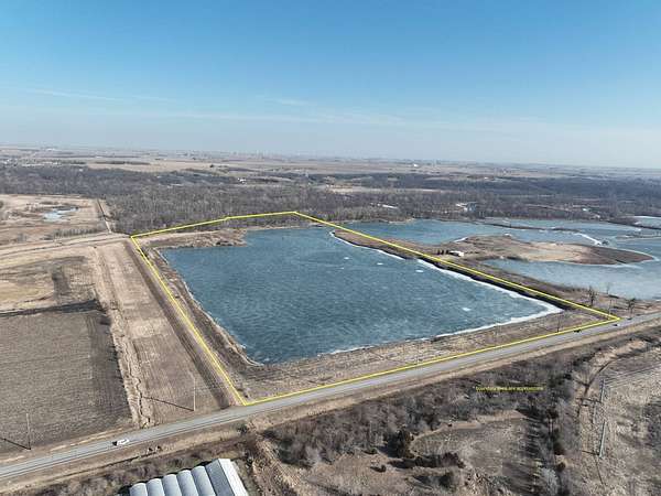 62.8 Acres of Recreational Land for Sale in Marshalltown, Iowa