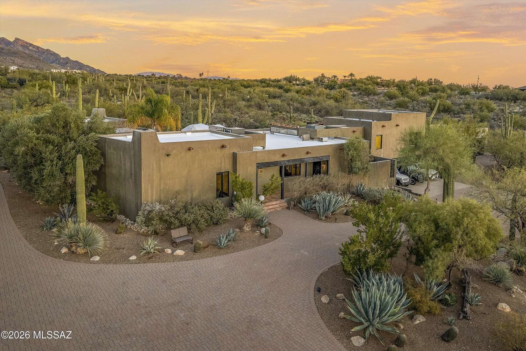 5 Acres of Residential Land with Home for Sale in Tucson, Arizona