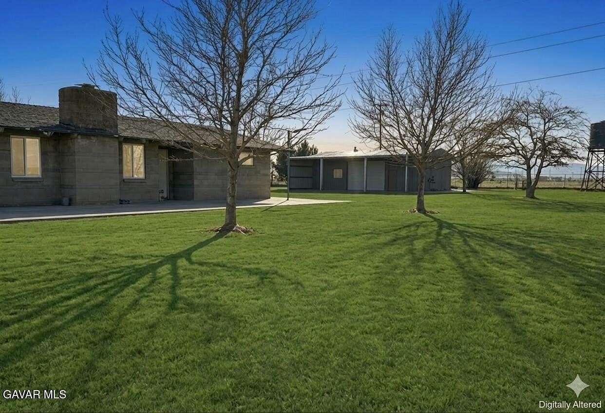 2 Acres of Land with Home for Sale in Lancaster, California