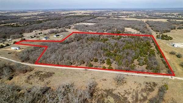 17 Acres of Recreational & Residential Land for Sale in Madill, Oklahoma