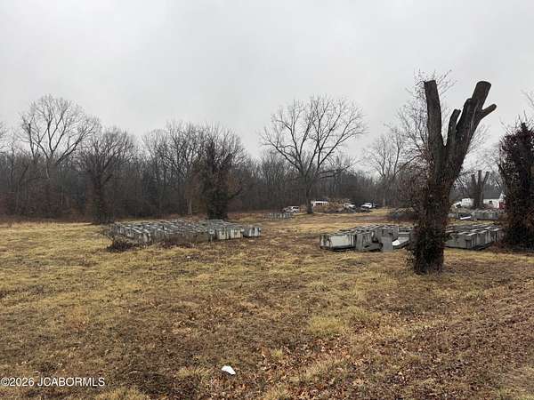 1.38 Acres of Residential Land for Sale in New Bloomfield, Missouri