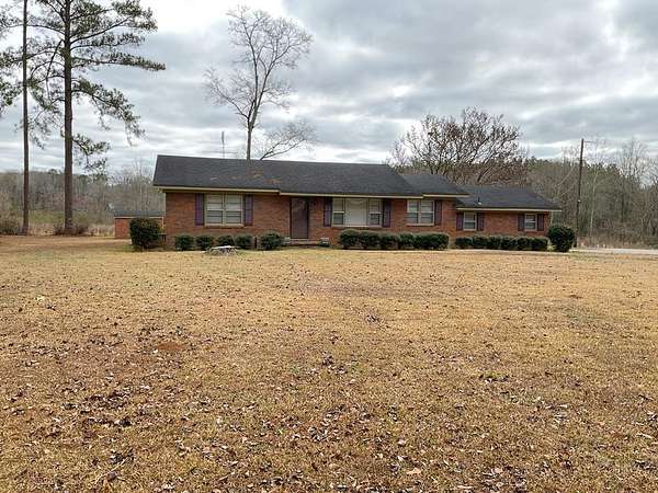4 Acres of Residential Land with Home for Sale in Honoraville, Alabama