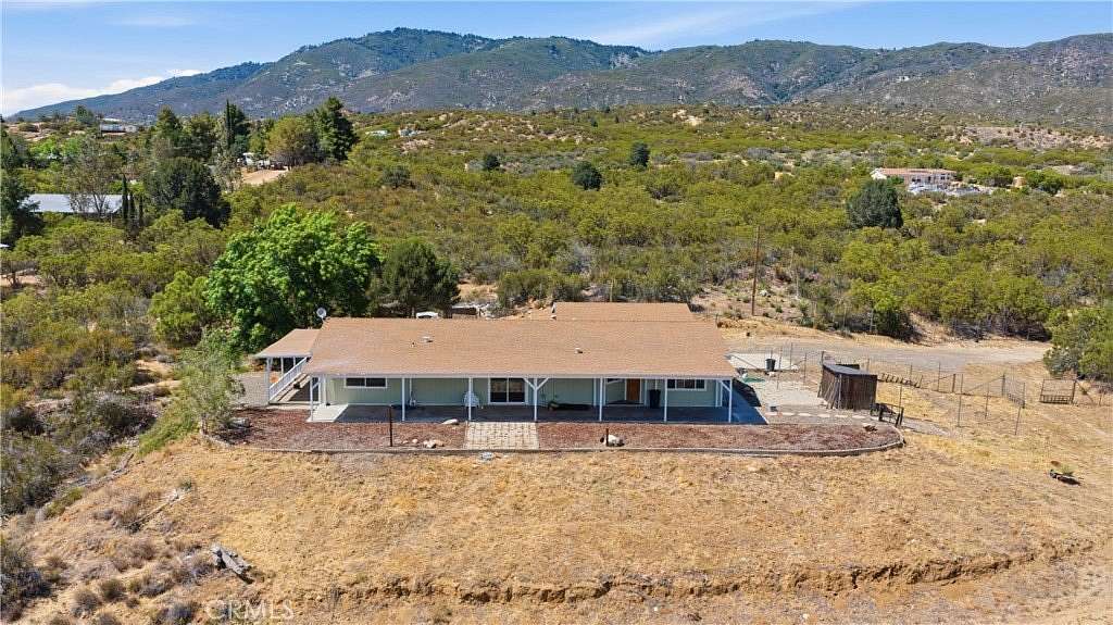 4.77 Acres of Land with Home for Sale in Anza, California