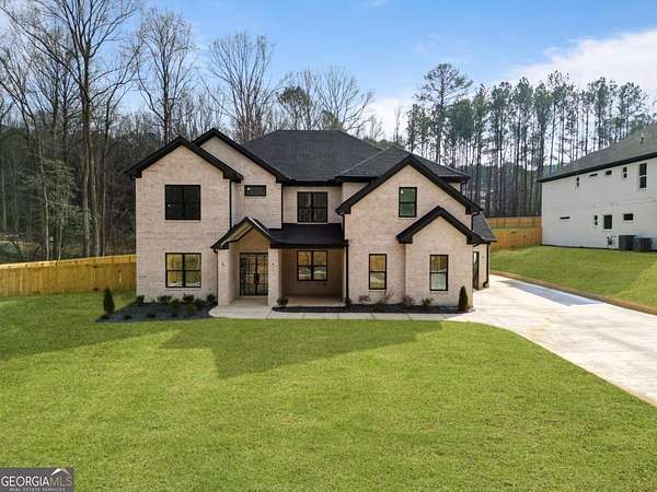 1.83 Acres of Residential Land with Home for Sale in Grayson, Georgia