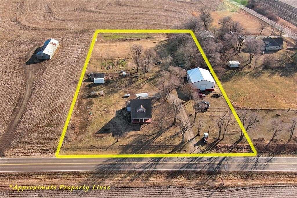 2.69 Acres of Residential Land with Home for Sale in Easton, Kansas