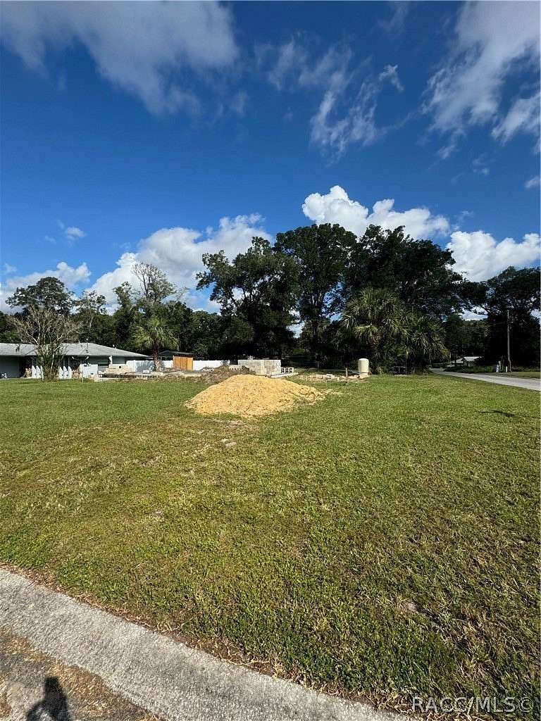 0.22 Acres of Residential Land for Sale in Inverness, Florida