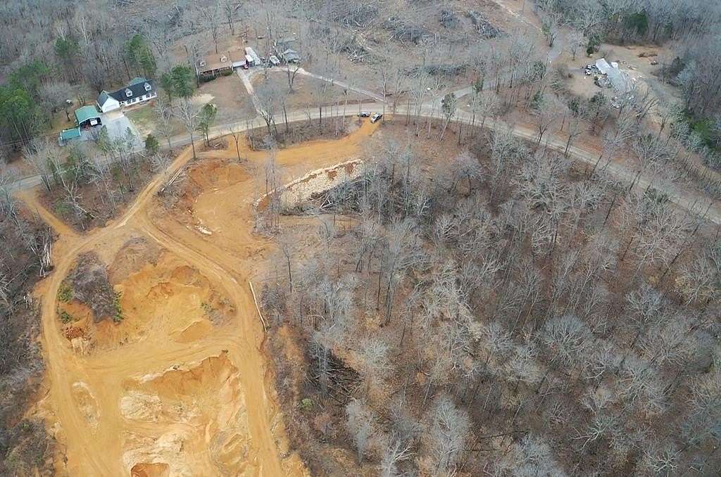 7.9 Acres of Residential Land for Sale in Springville, Tennessee