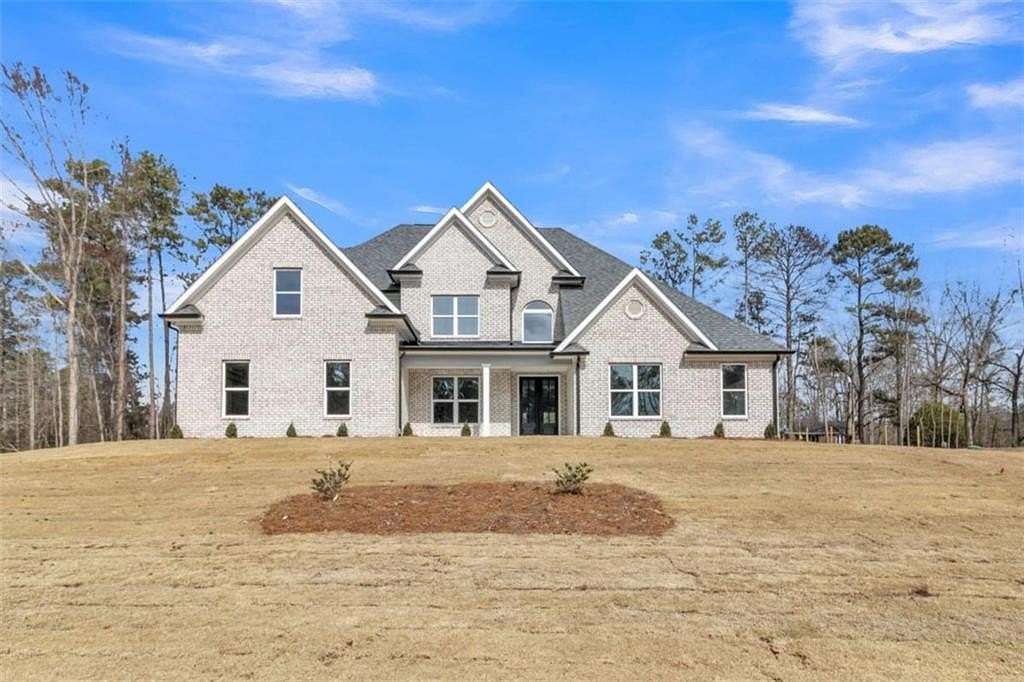 1.7 Acres of Residential Land with Home for Sale in Jonesboro, Georgia