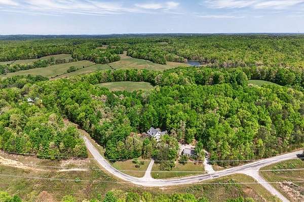 4 Acres of Land with Home for Sale in Monterey, Tennessee