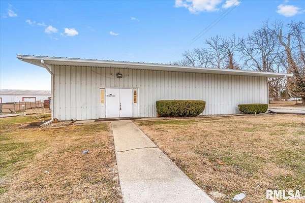 0.57 Acres of Mixed-Use Land for Sale in Springfield, Illinois