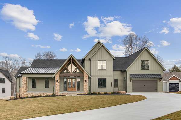 51 Acres of Land with Home for Sale in Winchester, Tennessee