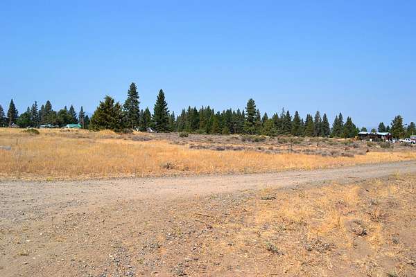 0.35 Acres of Residential Land for Sale in Sprague River, Oregon
