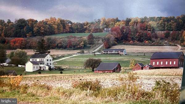 15.6 Acres of Land with Home for Sale in Glen Rock, Pennsylvania