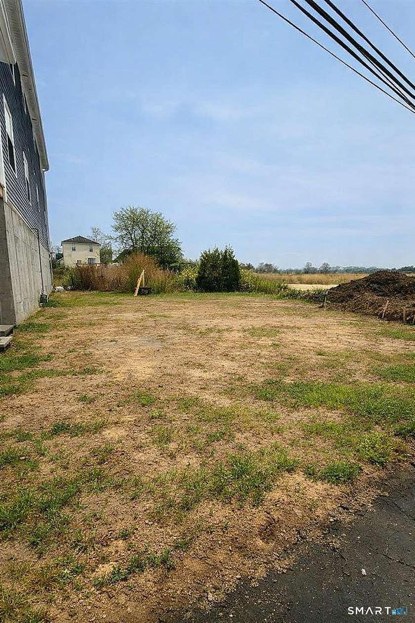 0.09 Acres of Residential Land for Sale in Milford, Connecticut