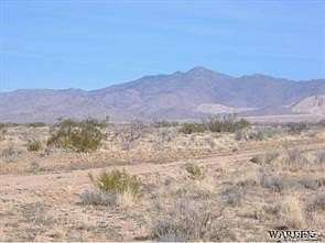 40 Acres of Land for Sale in Golden Valley, Arizona
