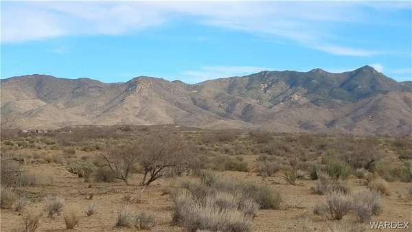 1 Acre of Land for Sale in Chloride, Arizona