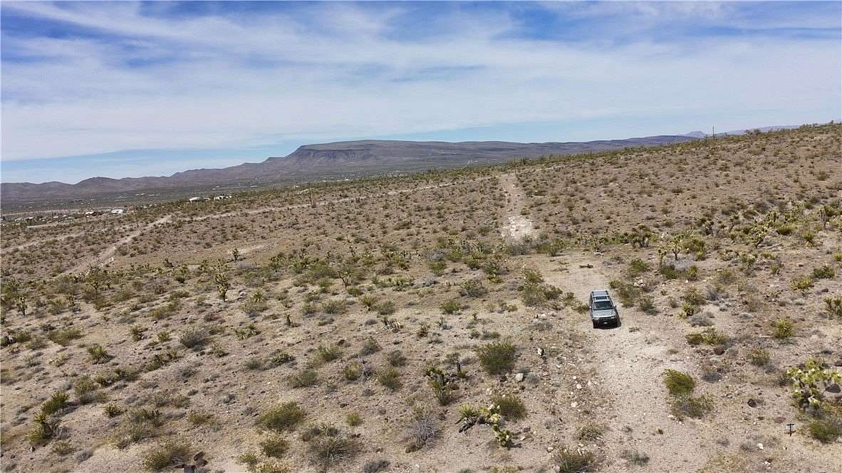 1 Acre of Residential Land for Sale in Dolan Springs, Arizona