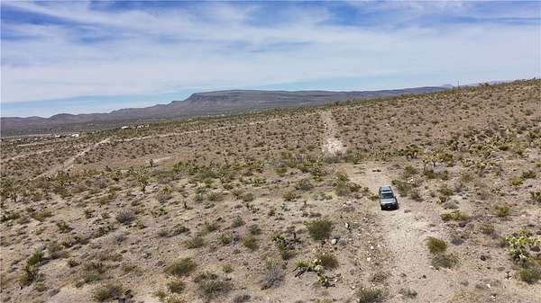 1 Acre of Residential Land for Sale in Dolan Springs, Arizona